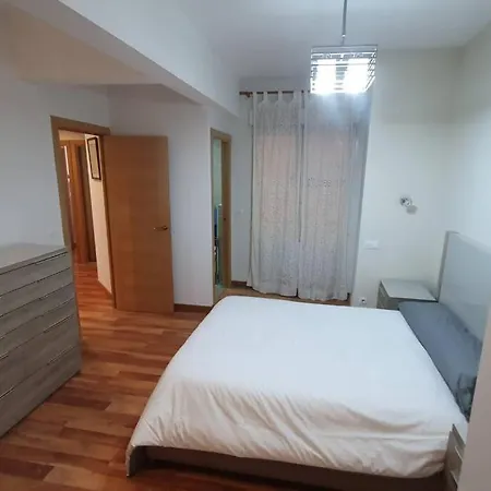 Precioso Piso En El Centro De Σανταντέρ